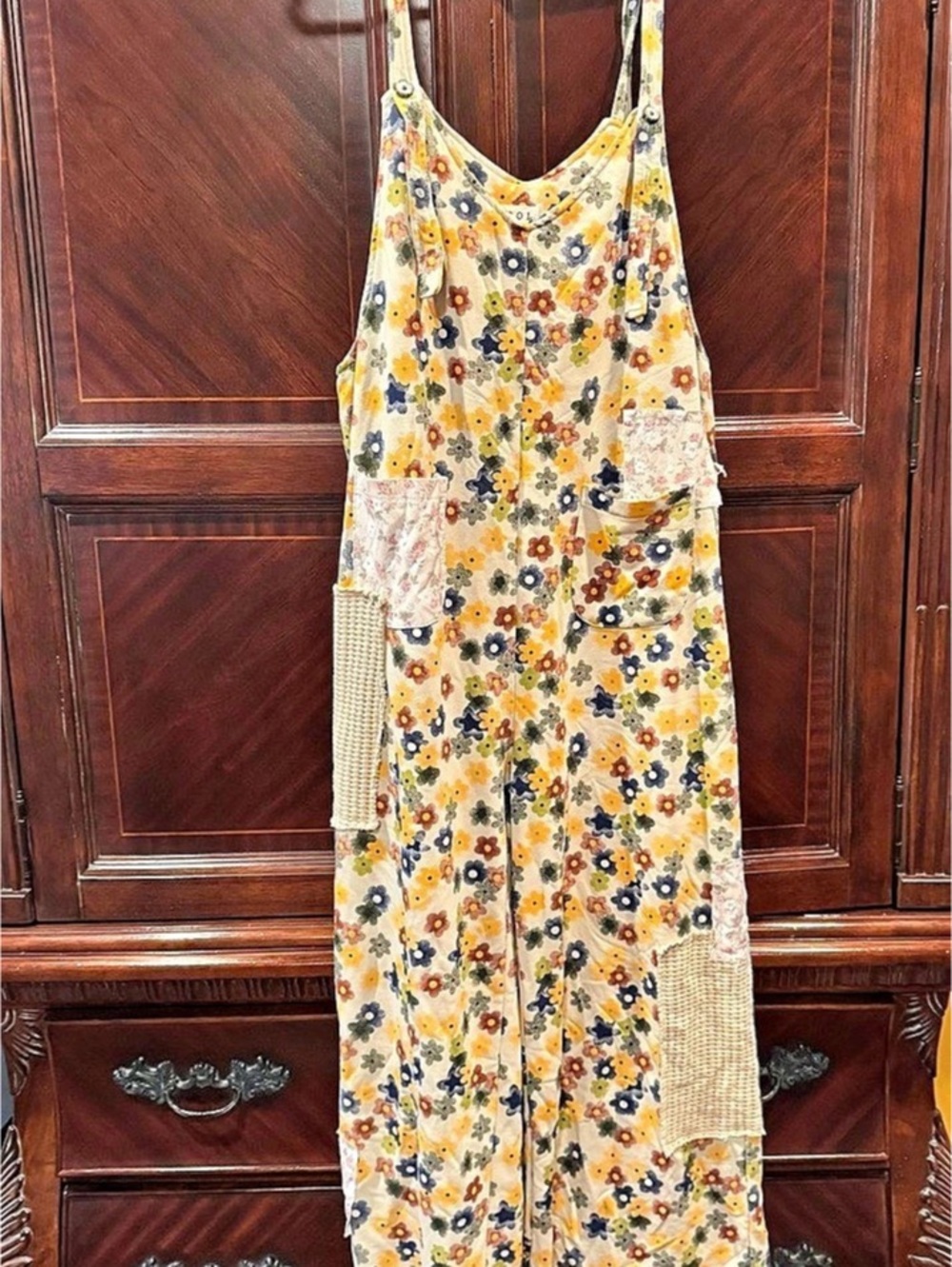 POL Floral Wide Leg Jumpsuit Size Medium